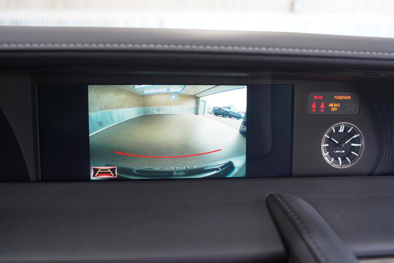 Used 2018 Lexus LC 500 Coupe w/ Performance Package RWD image 19