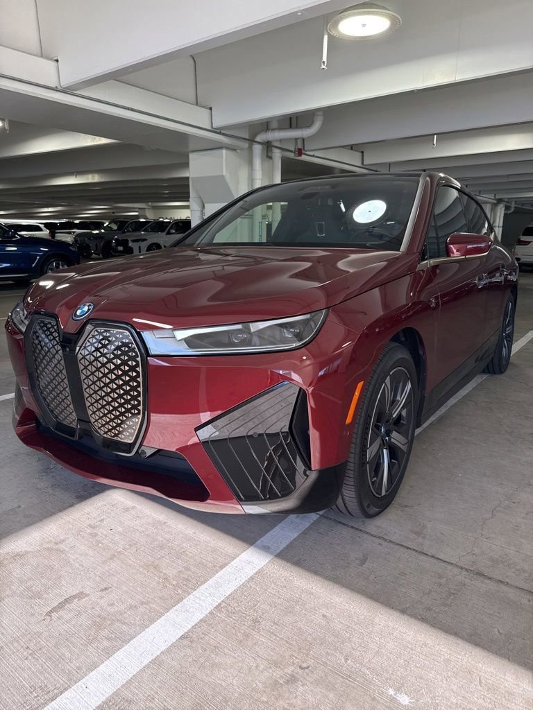 Certified 2023 BMW iX xDrive50 w/ Premium Package AWD/4WD video 1