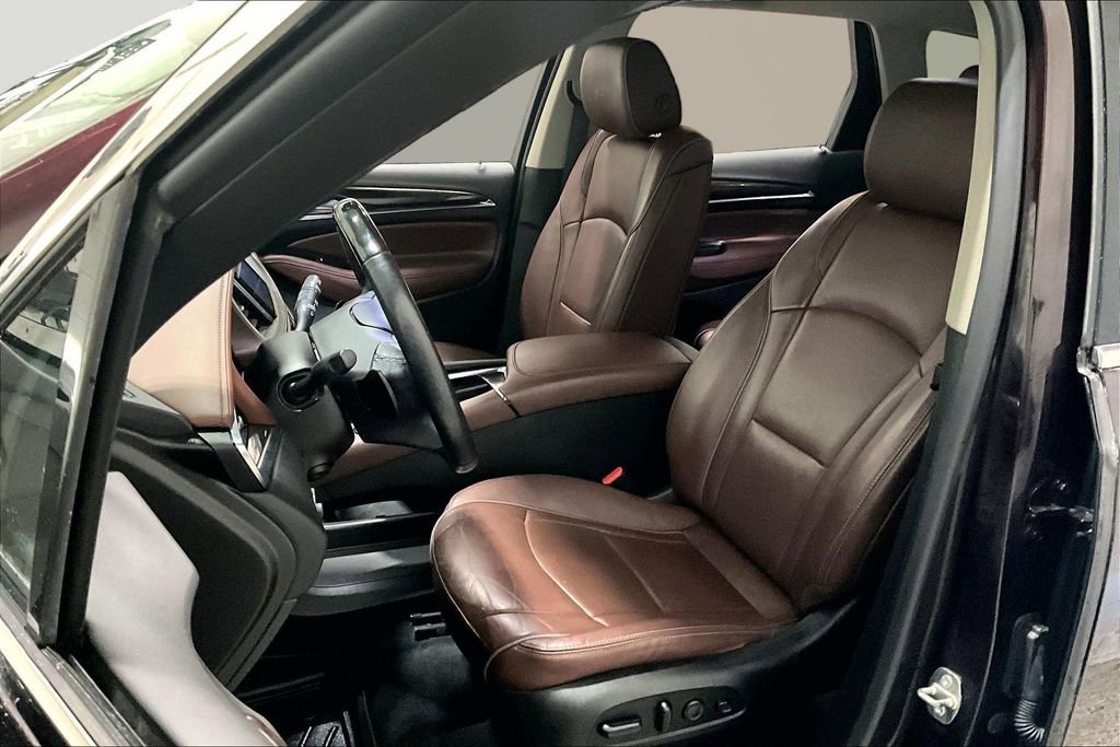Used 2021 Buick Enclave Avenir w/ Avenir Technology Package image 20