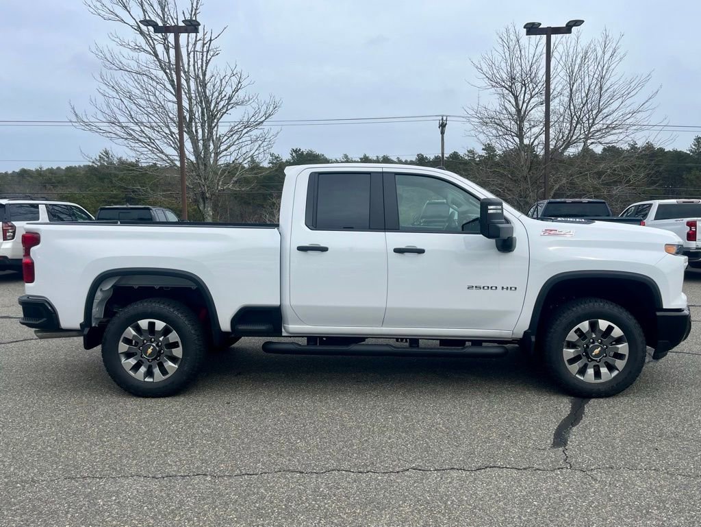New 2026 Chevrolet Silverado 2500 Custom w/ Custom Value Package image 6