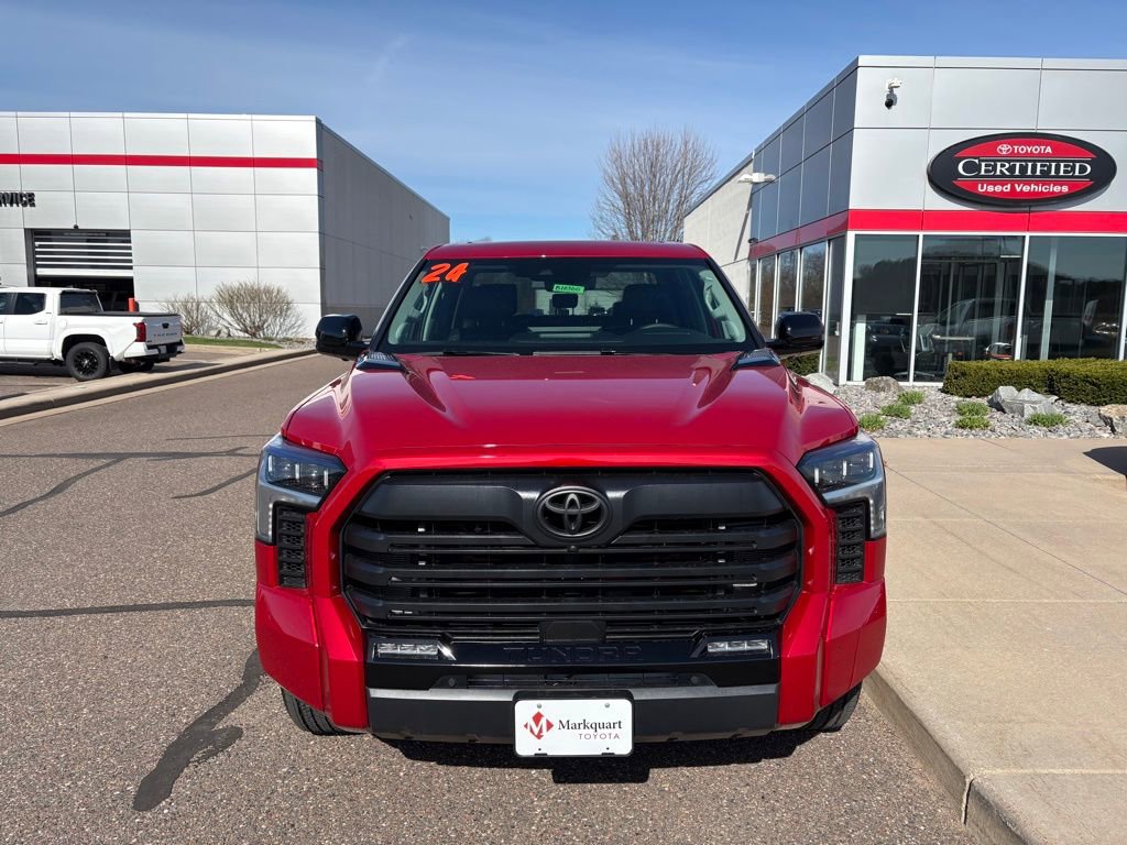 Used 2024 Toyota Tundra Limited AWD/4WD image 9