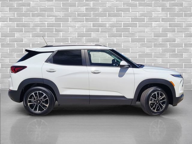 New 2026 Chevrolet TrailBlazer LT w/ Driver Confidence Package FWD image 4