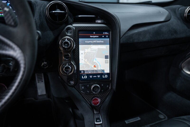 Used 2018 McLaren 720S Performance RWD image 45