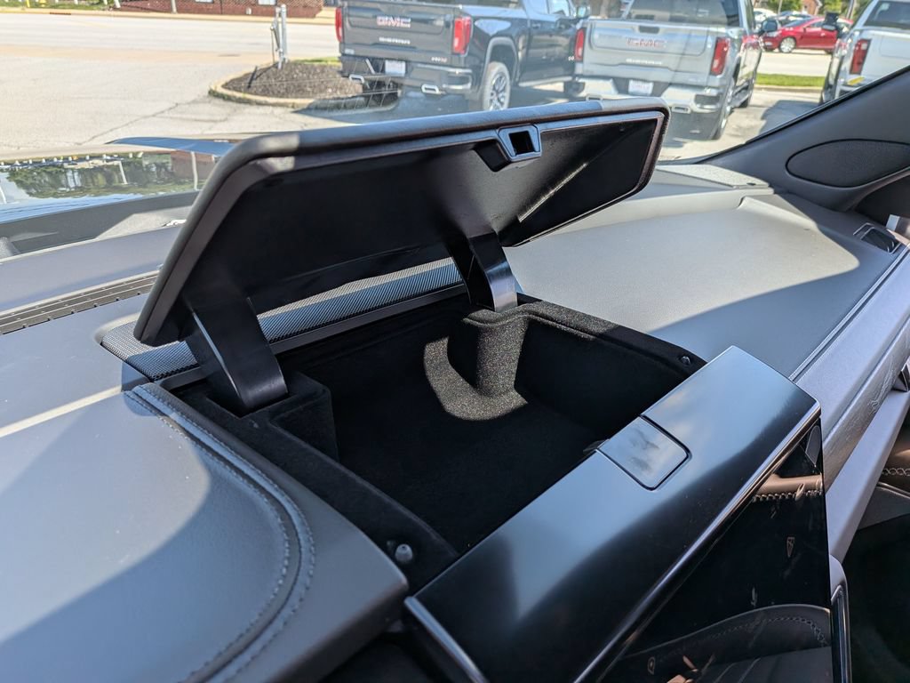 New 2026 GMC Yukon Denali Ultimate AWD/4WD image 37
