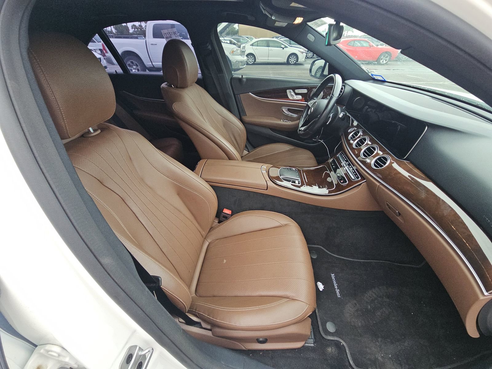 Used 2022 Mercedes-Benz E 350 Sedan w/ AMG Line Exterior image 11