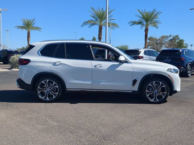 Used 2026 BMW X5 sDrive40i w/ Premium Package RWD image 5