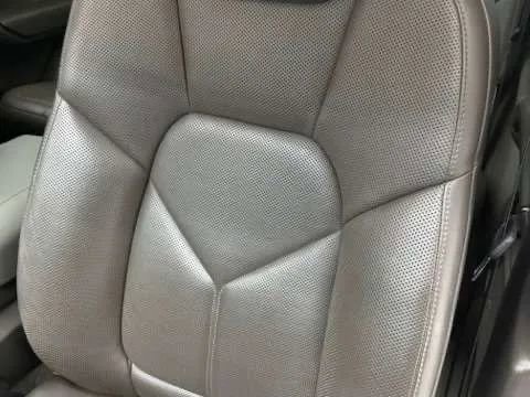 Used 2018 Porsche Cayenne Platinum Edition image 36