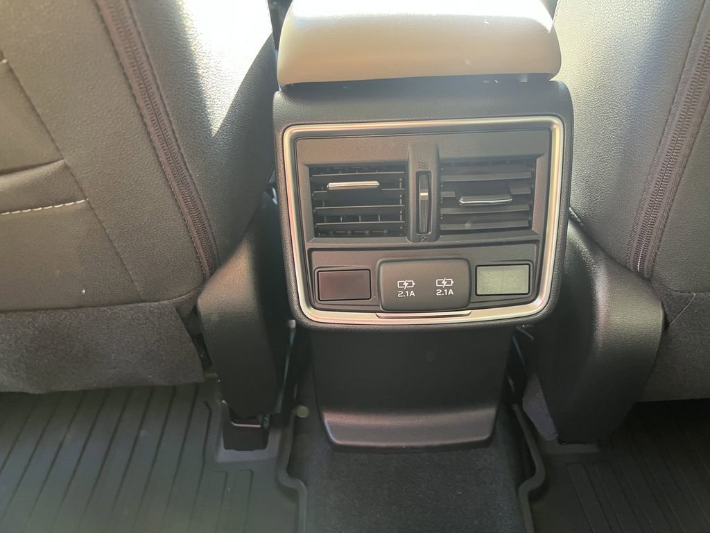 Used 2020 Subaru Forester Premium image 18