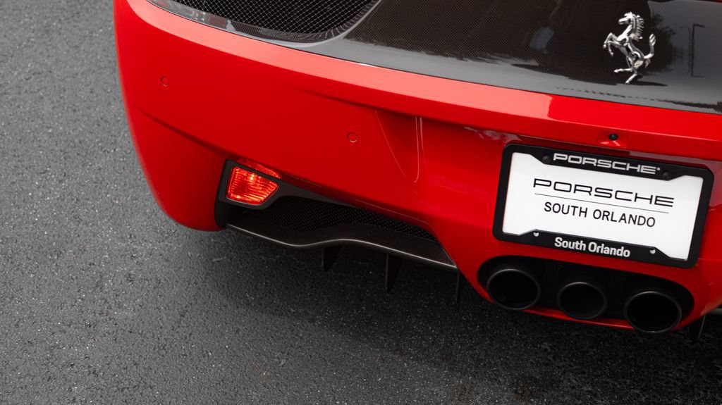Used 2015 Ferrari 458 Spider RWD image 25