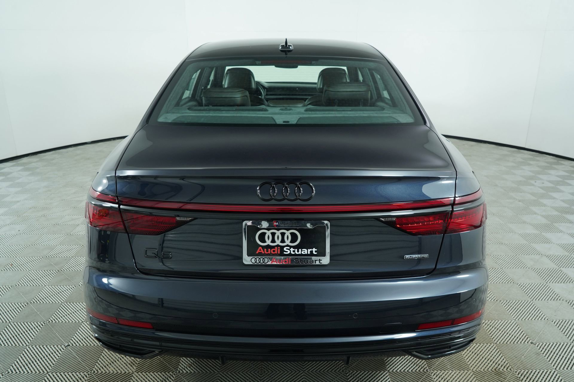 Used 2021 Audi A8 L 4.0T image 9