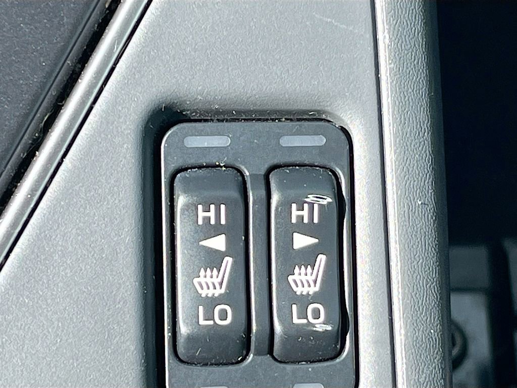 Used 2024 Subaru Crosstrek 2.0i Premium image 19