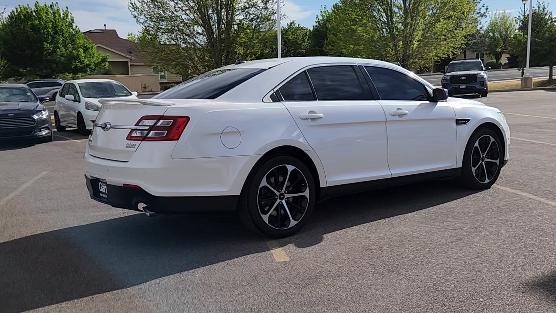 Used 2014 Ford Taurus SHO w/ Equipment Group 401A image 13