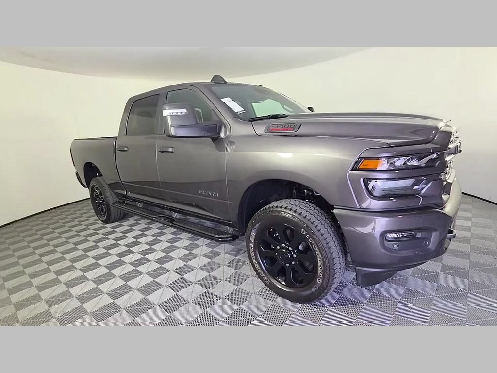 Used 2025 RAM 2500 Big Horn AWD/4WD image 34