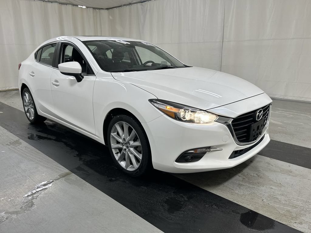 Used 2017 MAZDA MAZDA3 Grand Touring FWD image 3