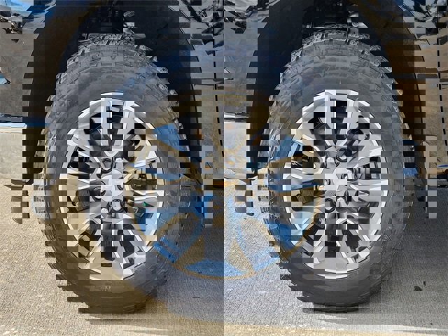 New 2026 Chevrolet Silverado 1500 LT image 9