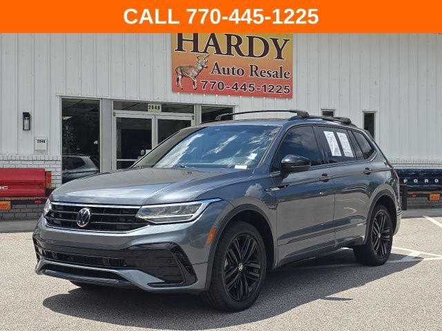 Used 2022 Volkswagen Tiguan SE R-Line