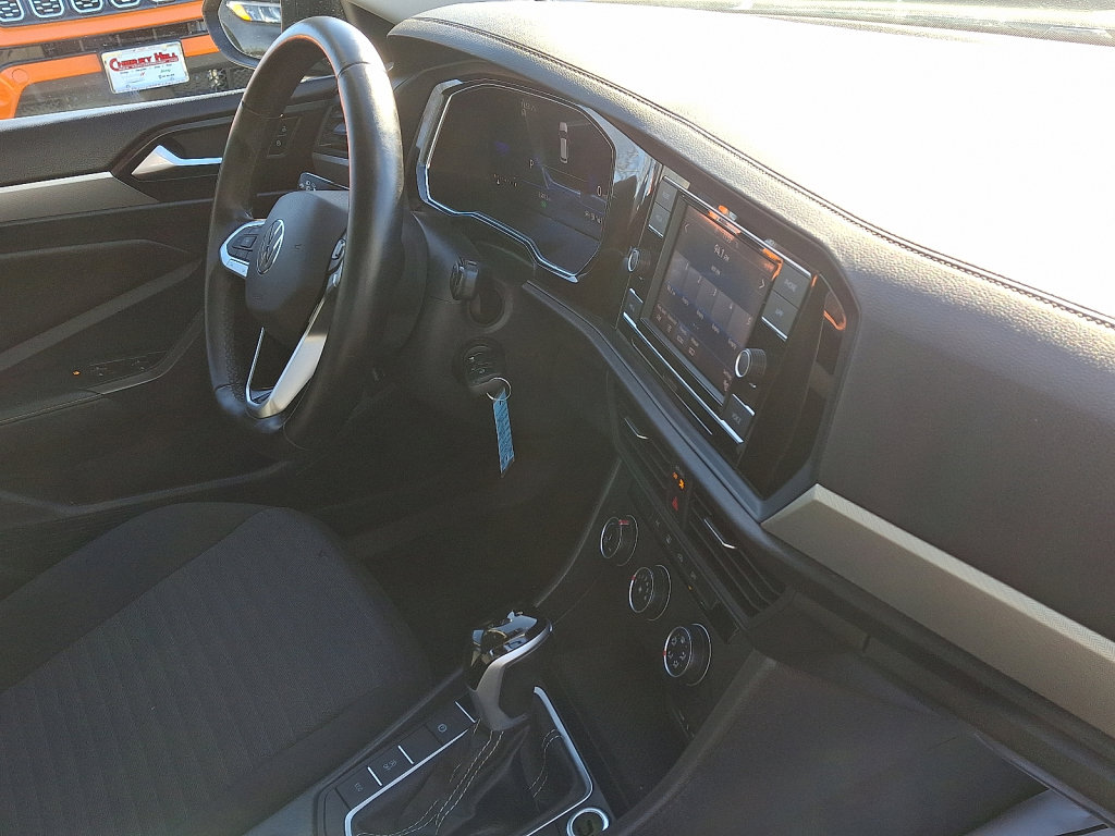 Used 2024 Volkswagen Jetta S image 12