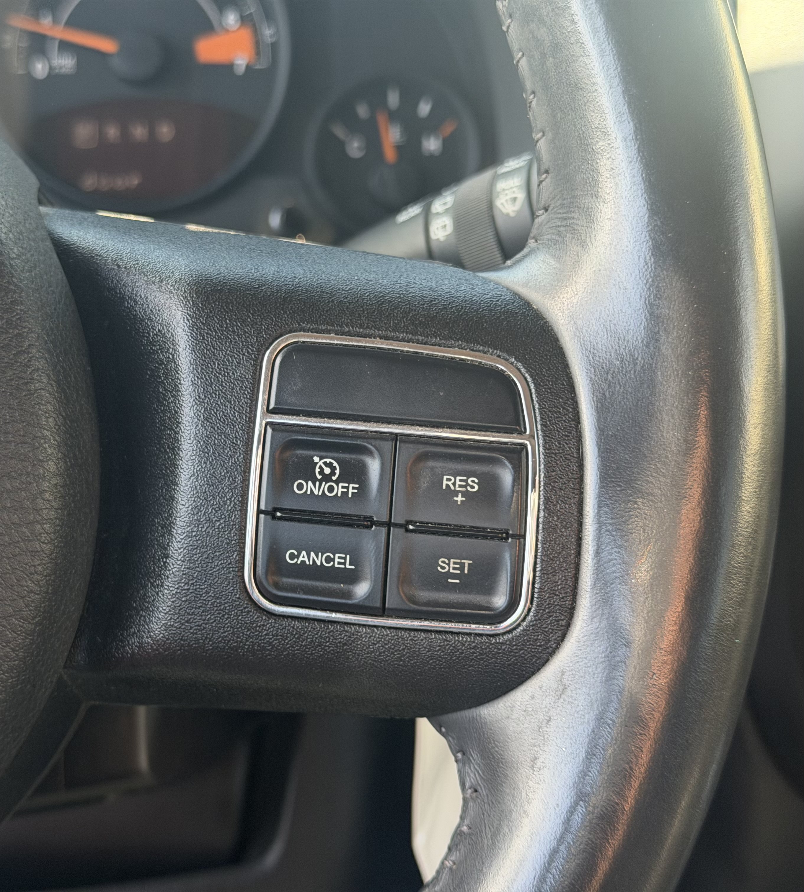 Used 2016 Jeep Patriot High Altitude FWD image 22