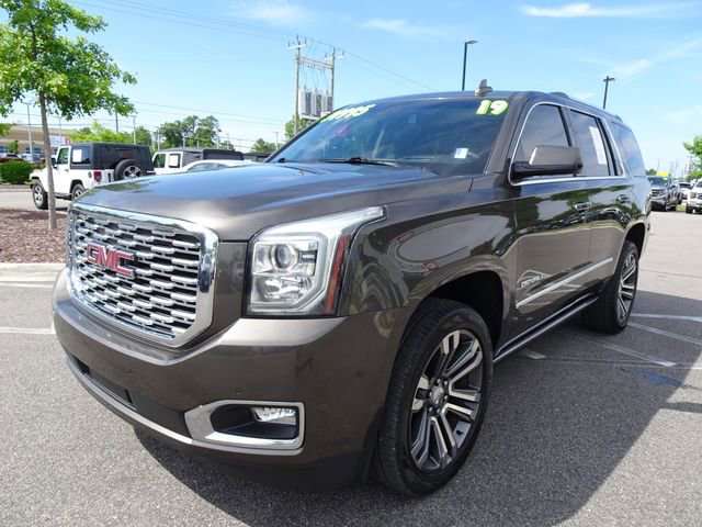 Used 2019 GMC Yukon Denali w/ Denali Ultimate Package AWD/4WD image 8