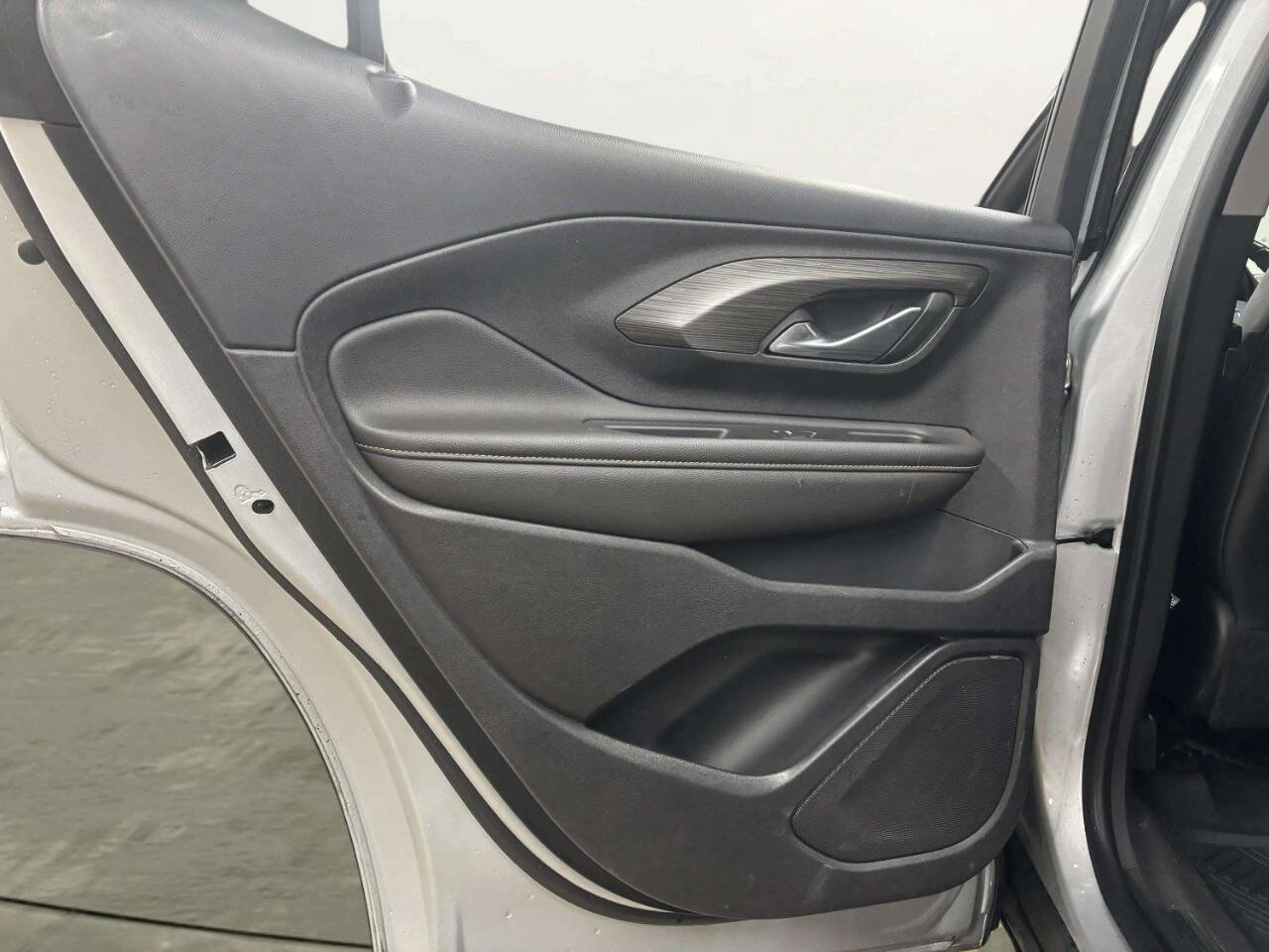 Used 2020 GMC Terrain SLT w/ Preferred Package image 14