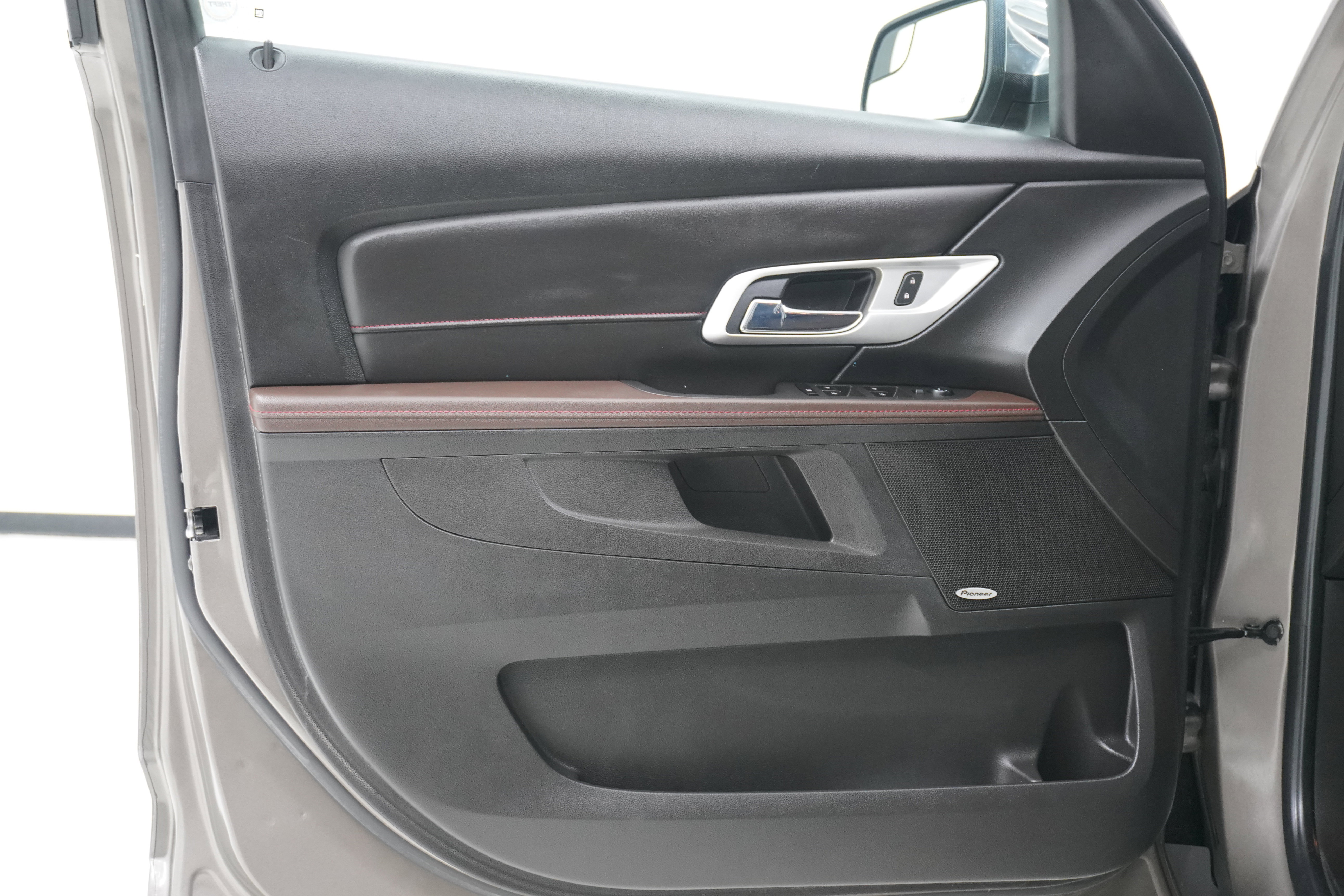 Used 2012 GMC Terrain SLT image 10