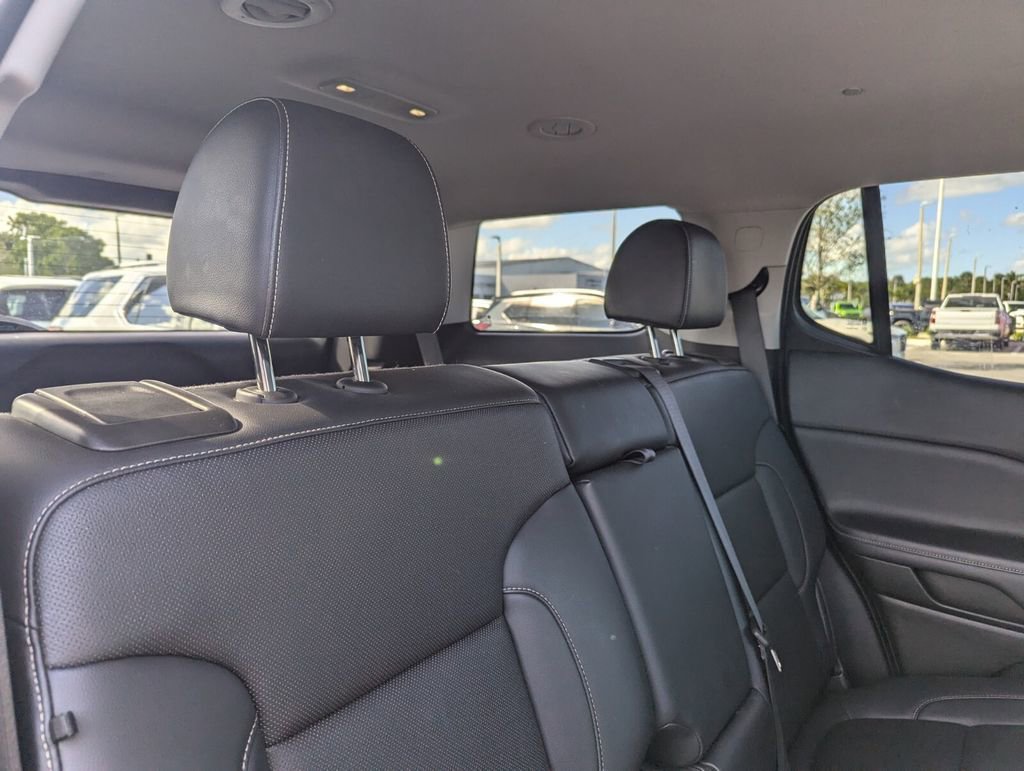 Used 2021 GMC Acadia SLT w/ Elevation Edition image 14