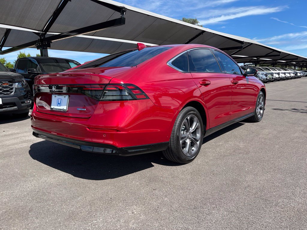 Used 2025 Honda Accord EX-L image 4