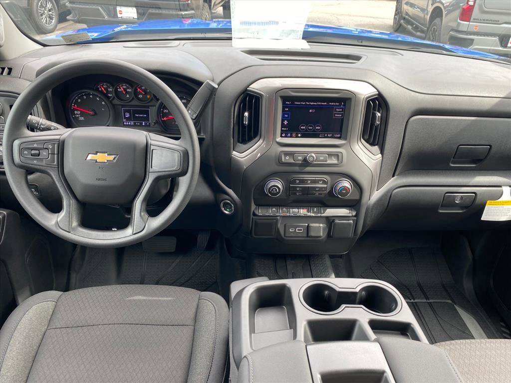 New 2026 Chevrolet Silverado 1500 Custom w/ Turbomax Blackout Package image 12