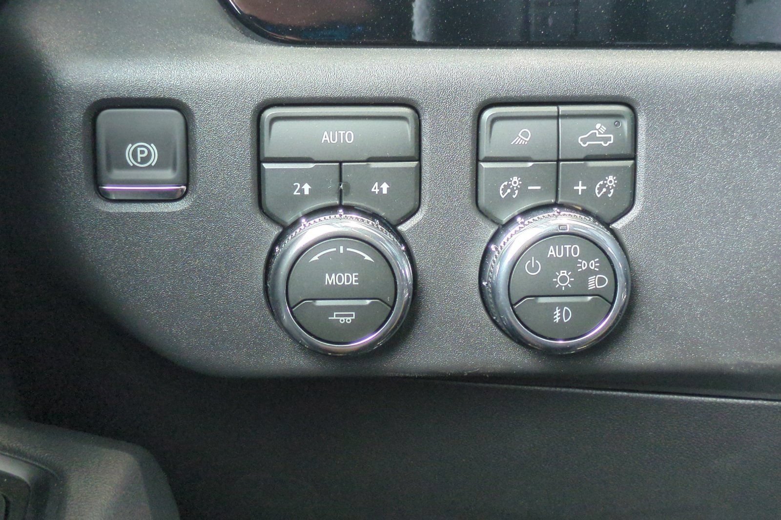 New 2026 GMC Sierra 1500 SLT w/ SLT Premium Plus Package AWD/4WD image 30