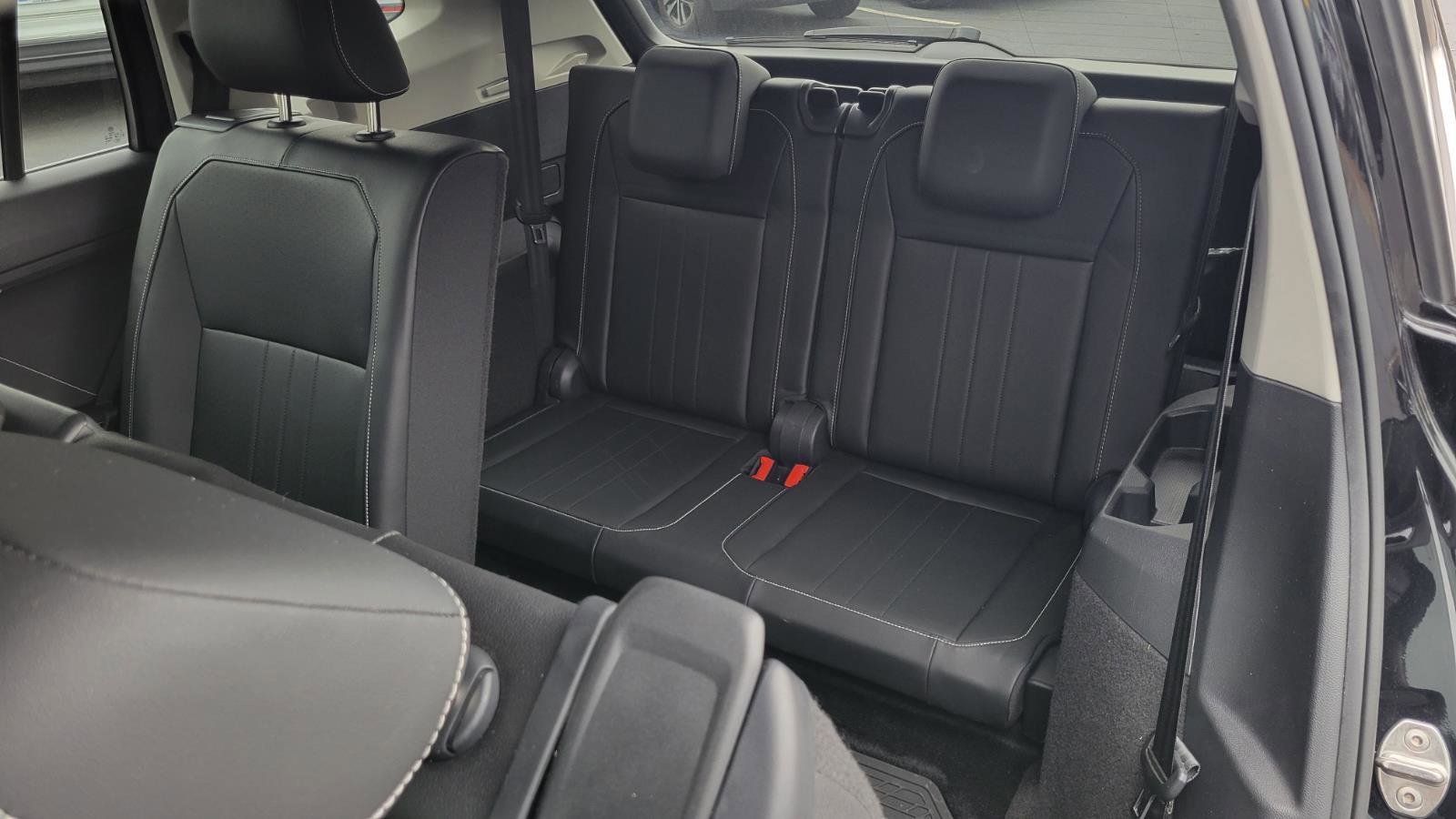 Certified 2023 Volkswagen Tiguan SE image 36