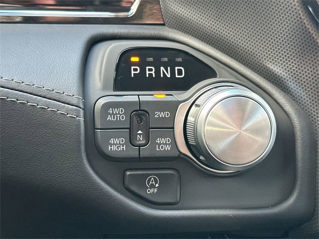 New 2026 RAM 1500 Limited w/ Trailer Tow Group image 24