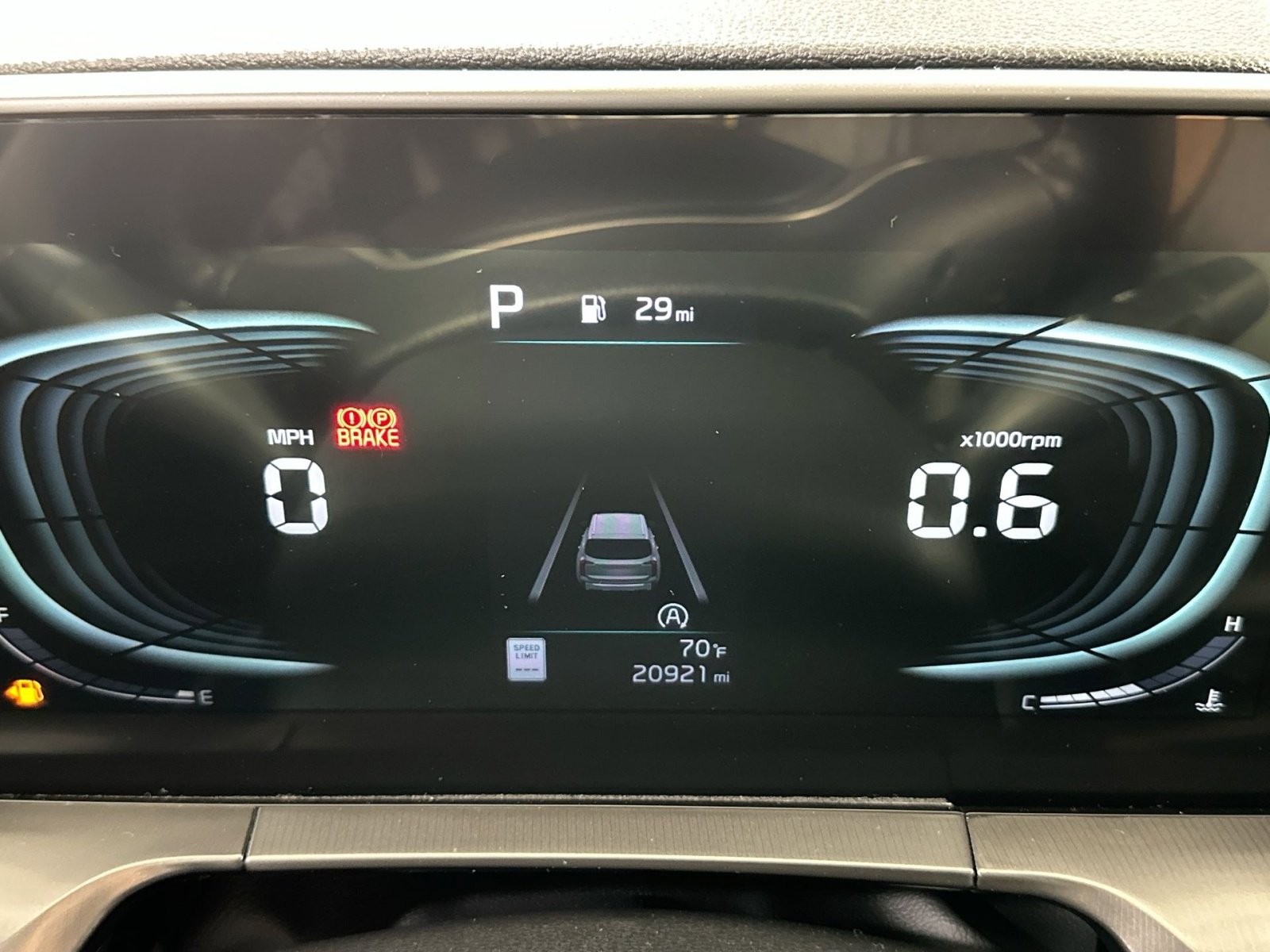 Used 2024 Kia Telluride S w/ S Sunroof Package image 18