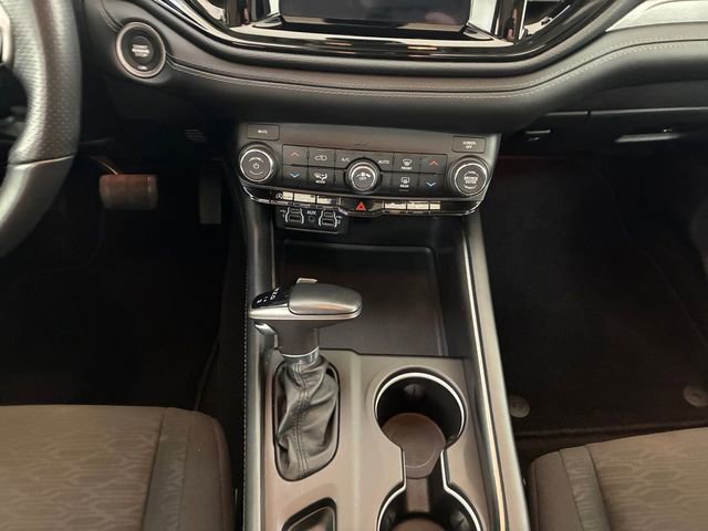 Used 2021 Dodge Durango SXT image 21