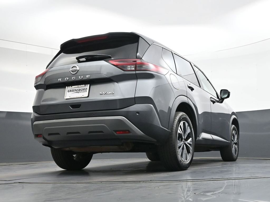 Used 2021 Nissan Rogue SV image 39