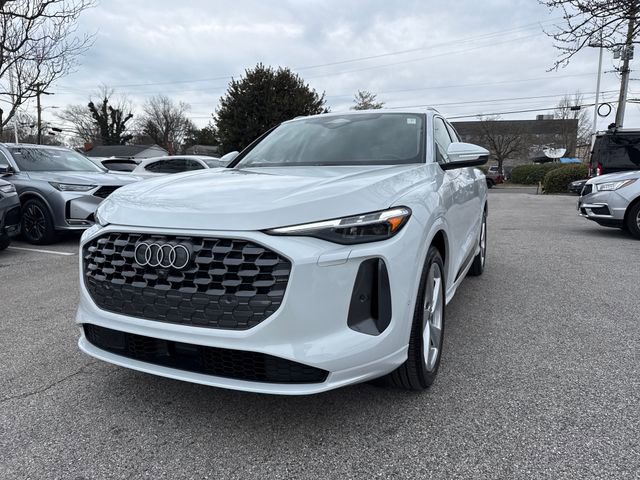 Certified 2025 Audi Q5 Prestige image 1