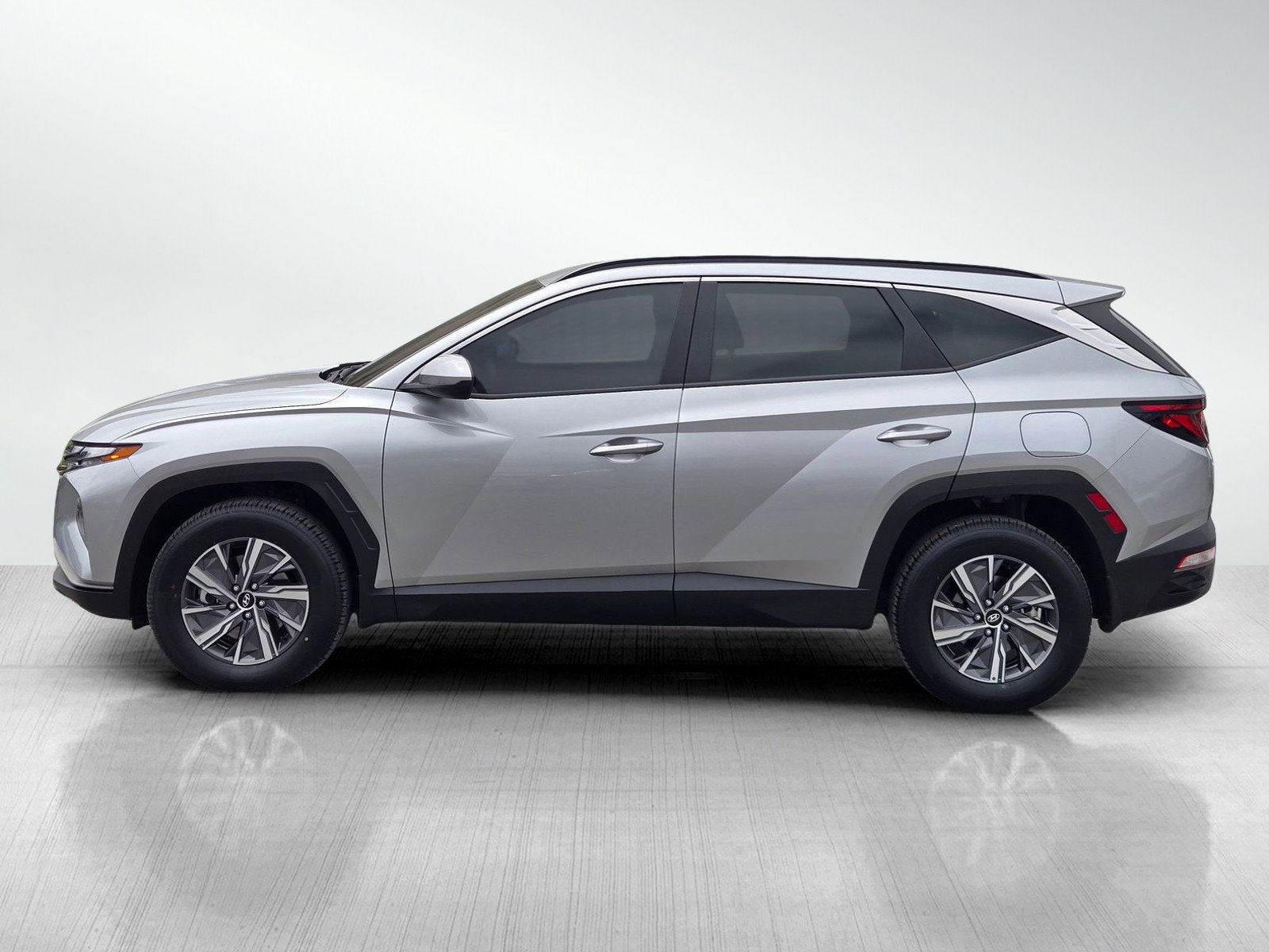 Used 2024 Hyundai Tucson Blue AWD/4WD image 7
