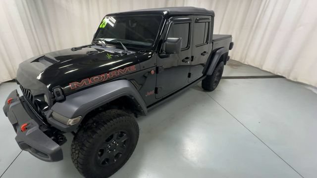 Used 2023 Jeep Gladiator Mojave AWD/4WD image 4