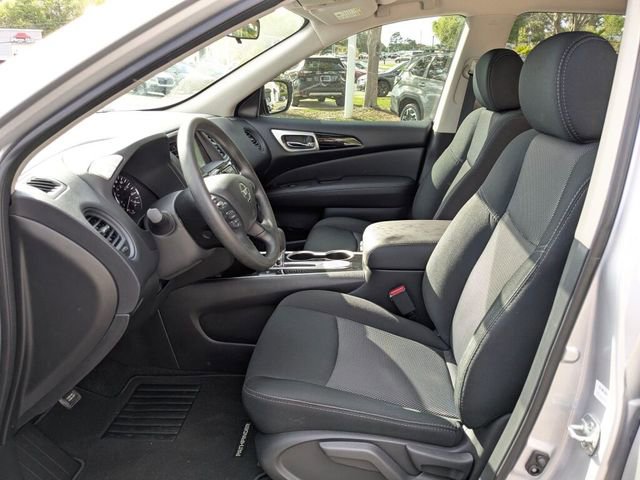 Used 2018 Nissan Pathfinder S image 25