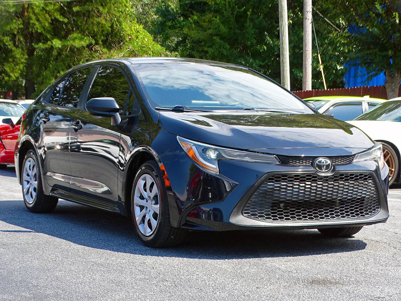 Used 2022 Toyota Corolla LE FWD image 7