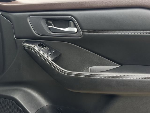 Used 2023 Nissan Rogue SL w/ SL Premium Package AWD/4WD image 29