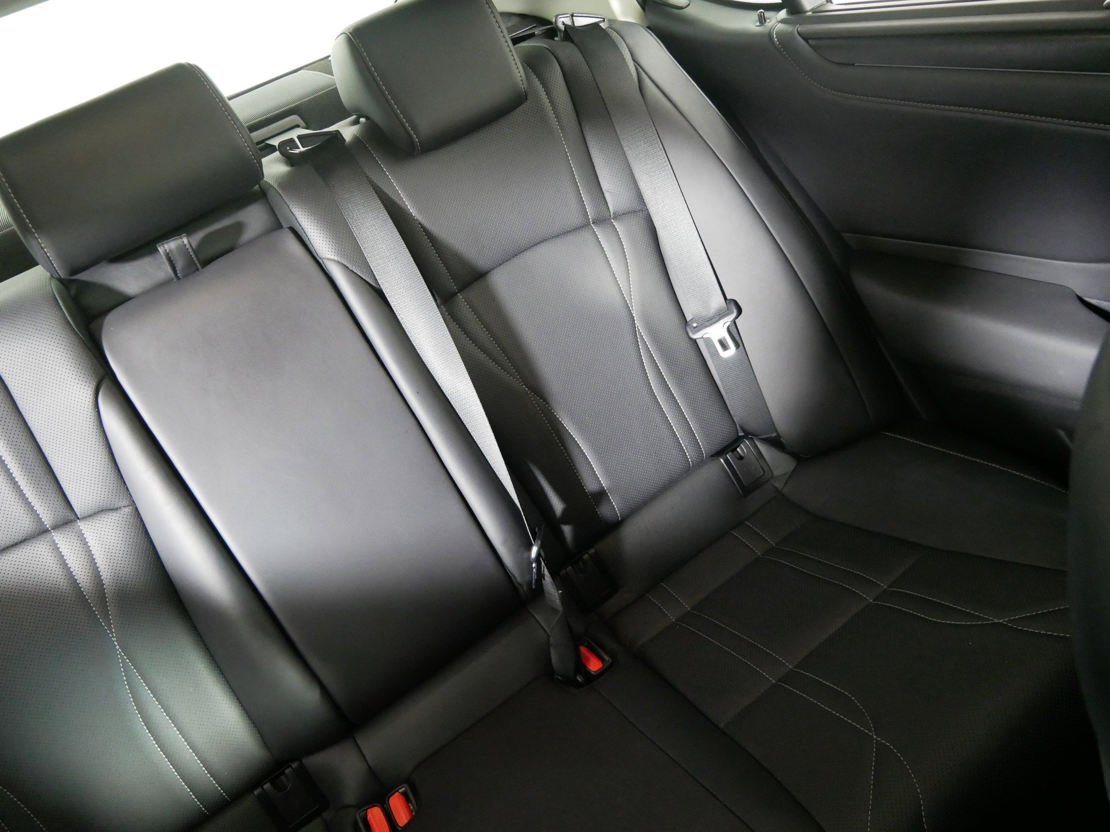 Used 2023 Lexus ES 350 Ultra Luxury w/ Accessory Package (Z1) image 14