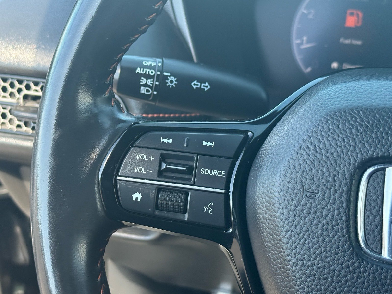 Used 2024 Honda HR-V Sport image 17