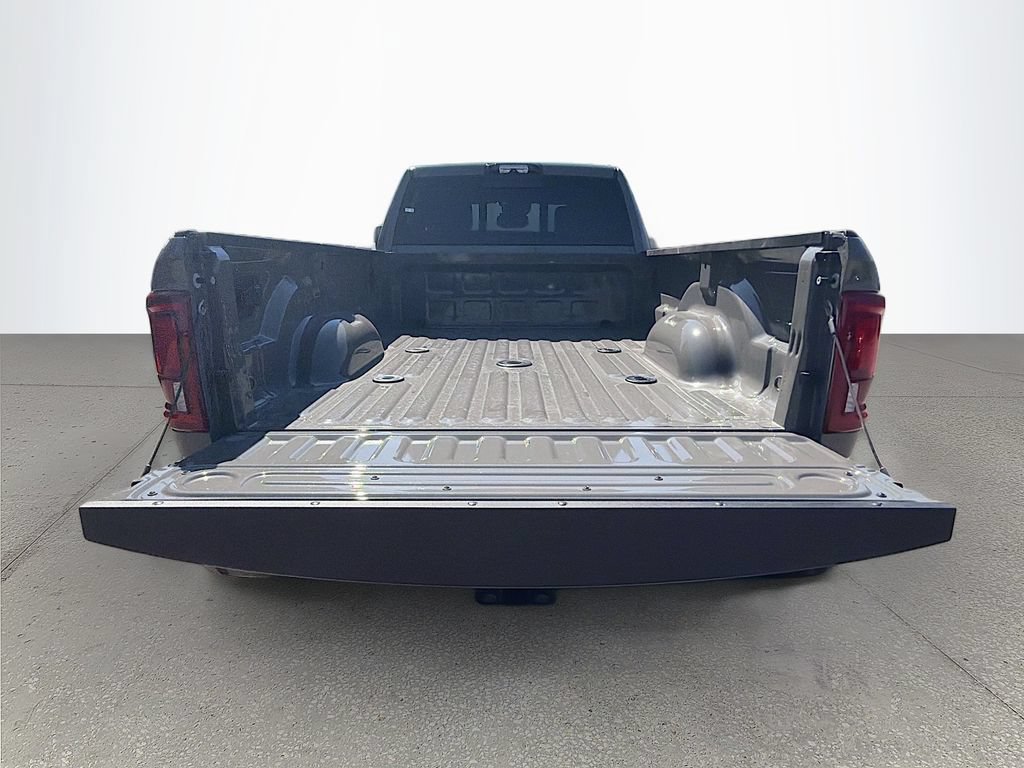 New 2026 RAM 3500 Laramie AWD/4WD image 12