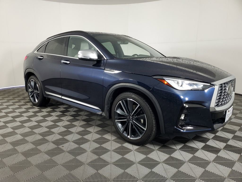 Used 2025 INFINITI QX55 Luxe w/ Accent Package image 2