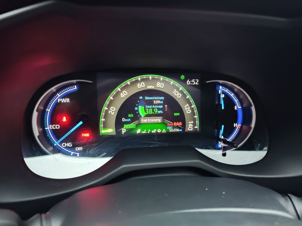 Used 2024 Toyota RAV4 XSE w/ Weather Package AWD/4WD image 9