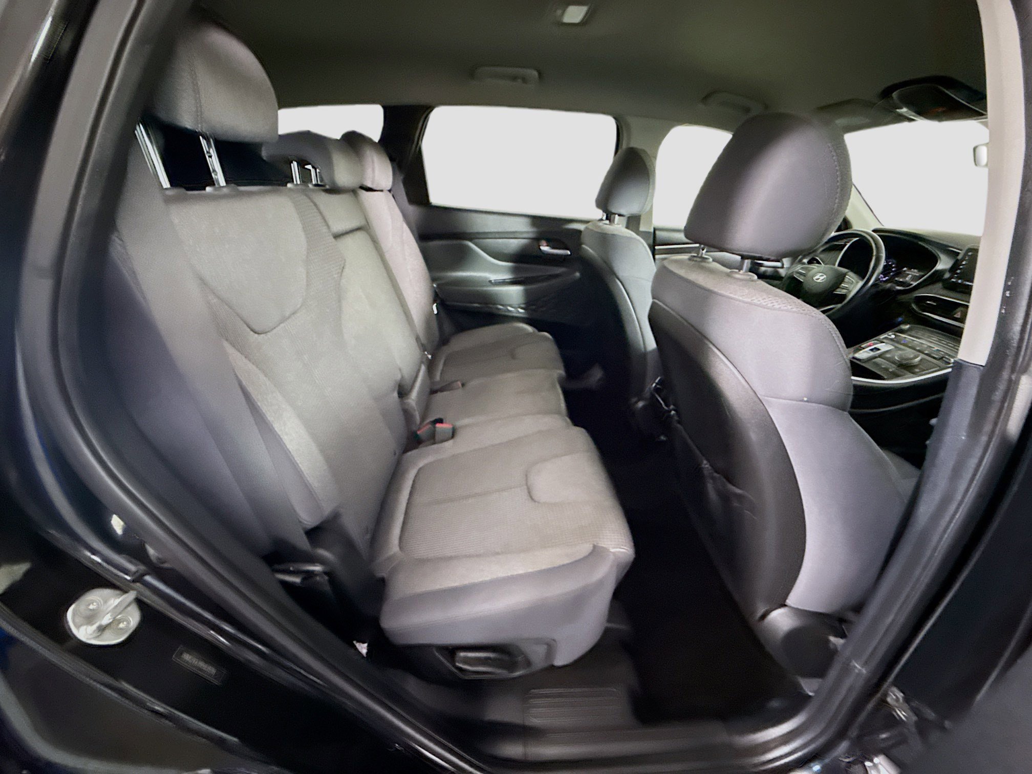 Used 2023 Hyundai Santa Fe SEL image 27