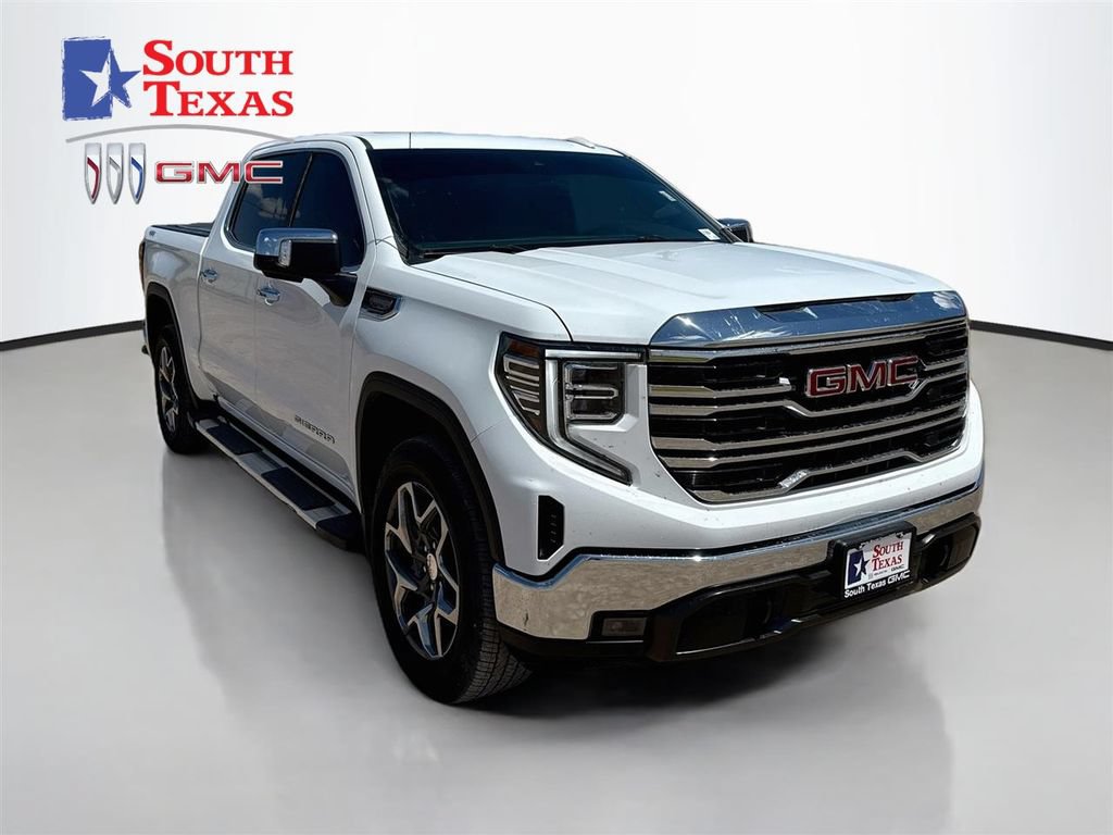 Used 2025 GMC Sierra 1500 SLT AWD/4WD image 1