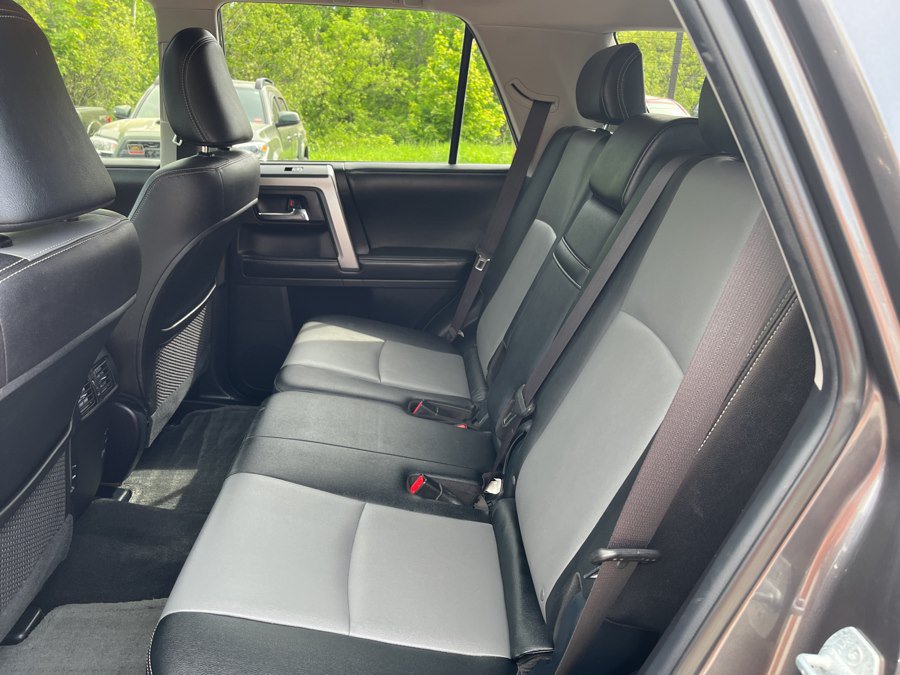 Used 2015 Toyota 4Runner SR5 Premium RWD image 6