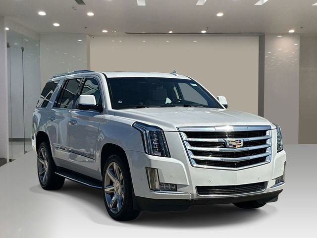 Used 2020 Cadillac Escalade Luxury AWD/4WD image 6