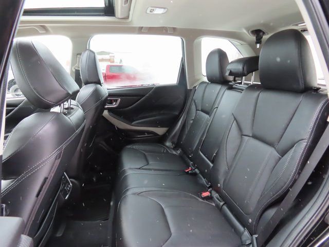 Used 2024 Subaru Forester Limited image 25
